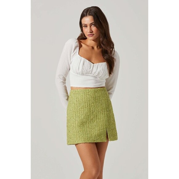 💕ASTR💕 Long Sleeve Sweetheart Neck Crop Top ~ White Medium M NWT - Picture 3 of 12